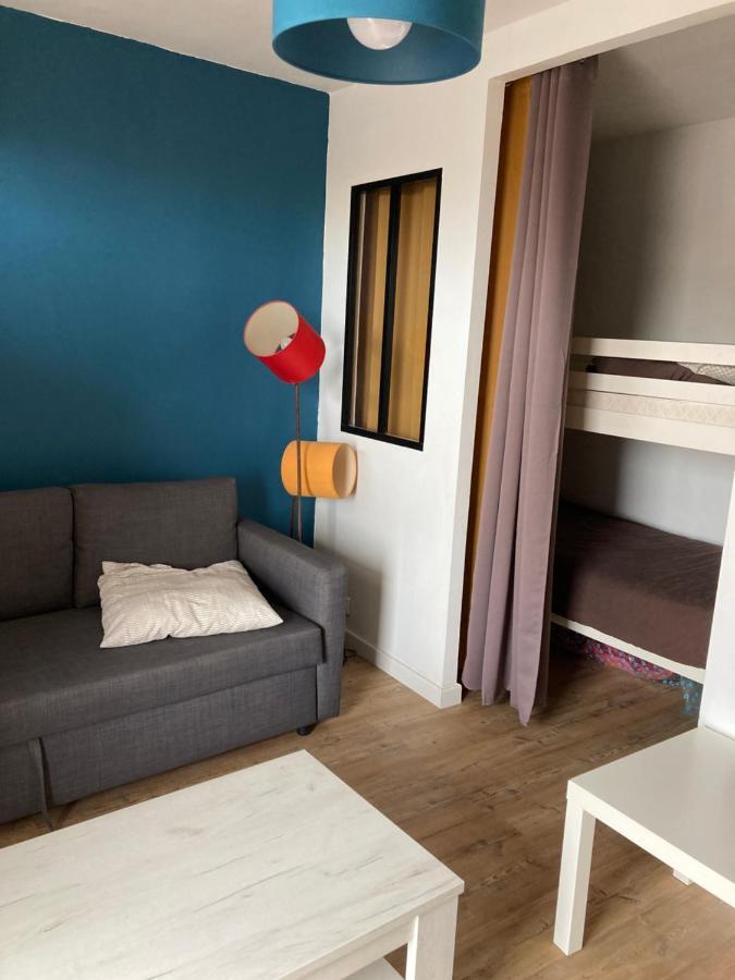 Superbe Studio A Canet En Roussillon Proche De La Plage Екстериор снимка